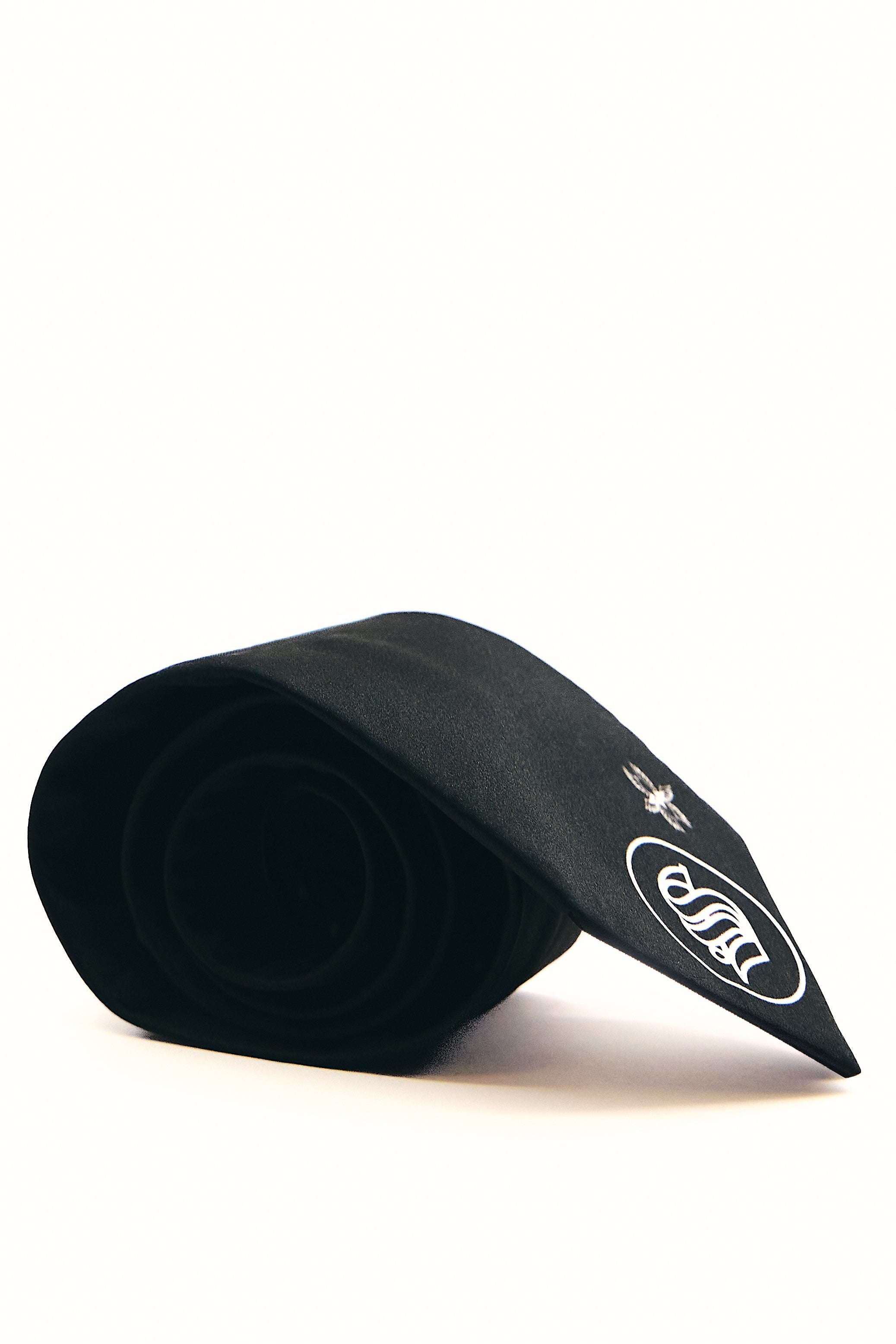 S.G. Black Tie