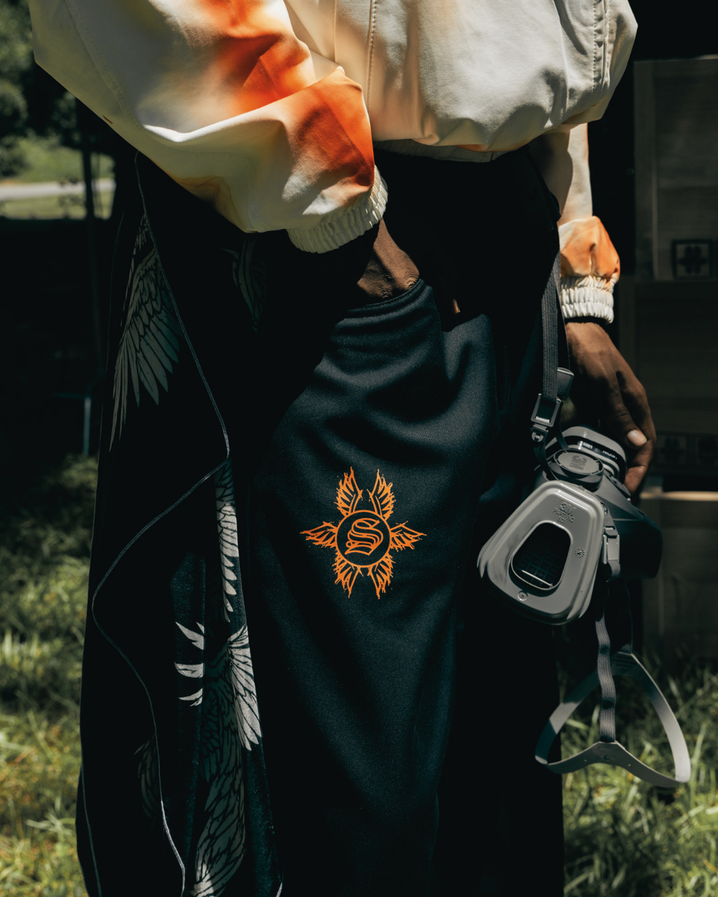 NEW KID BARREL TROUSER (WITH MASK)